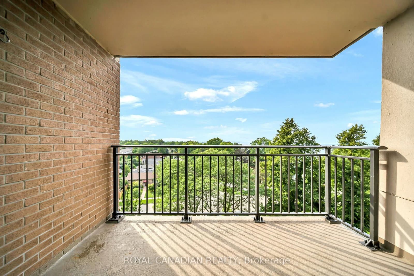 500 GREEN Road, Unit 701 thumbnail 38