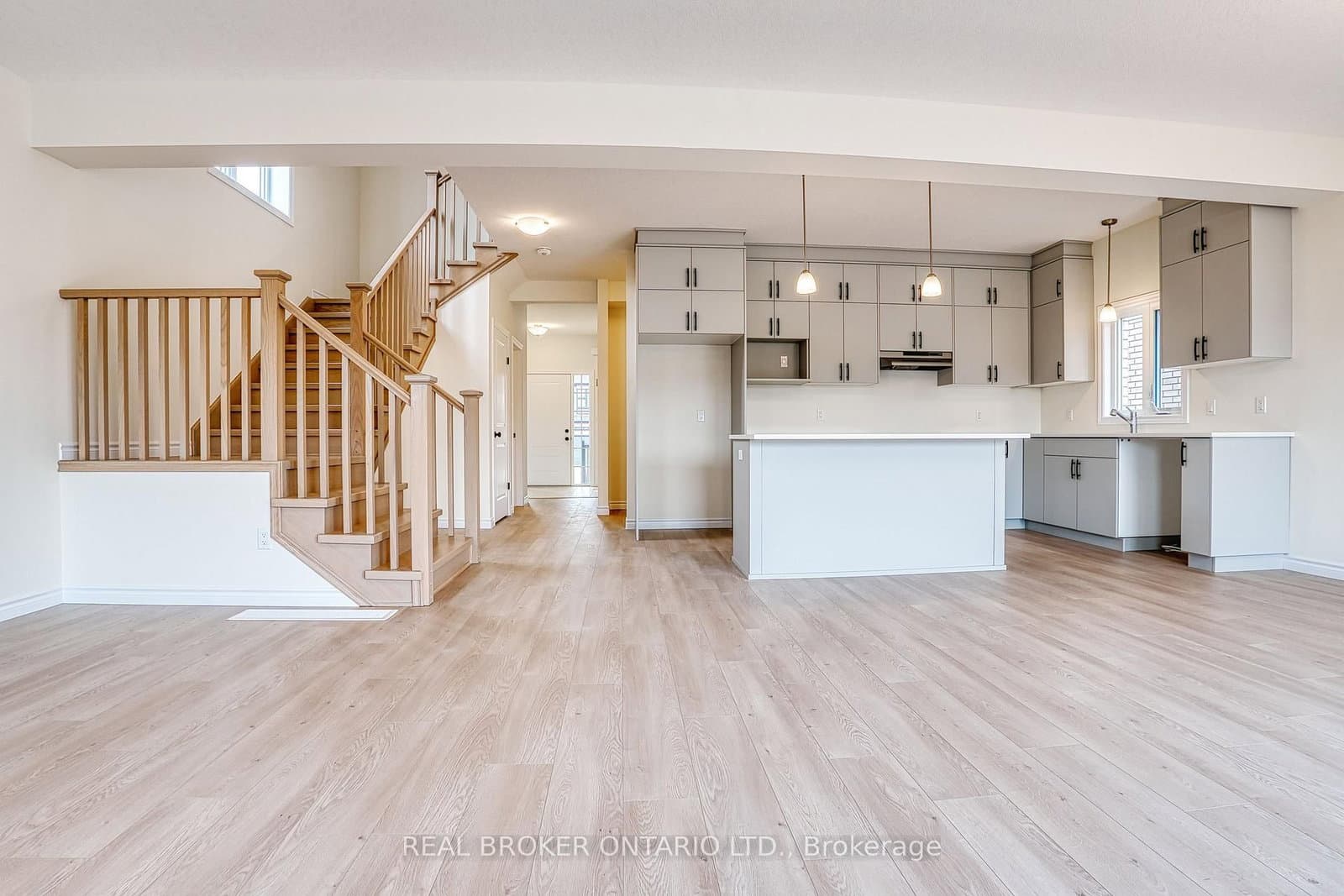 46 FORD Drive thumbnail 9