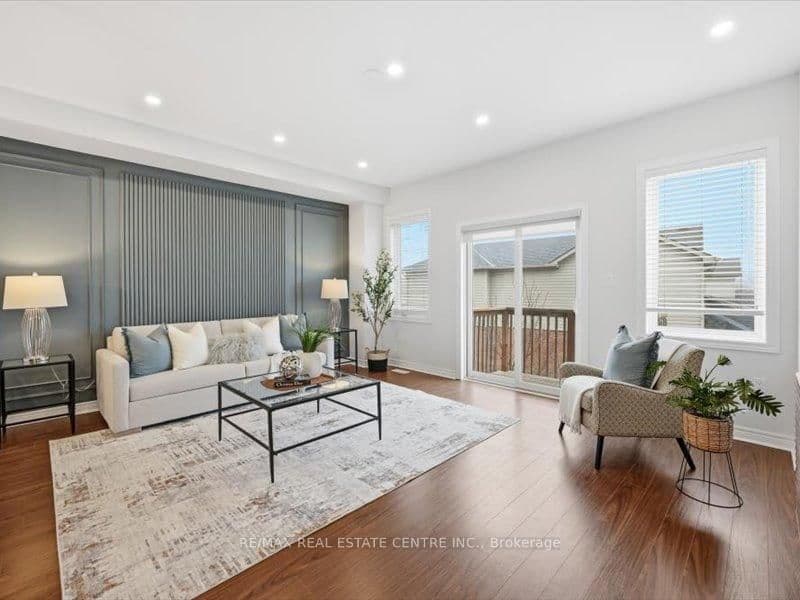 122 Dundas Street E, Unit 9 thumbnail 7