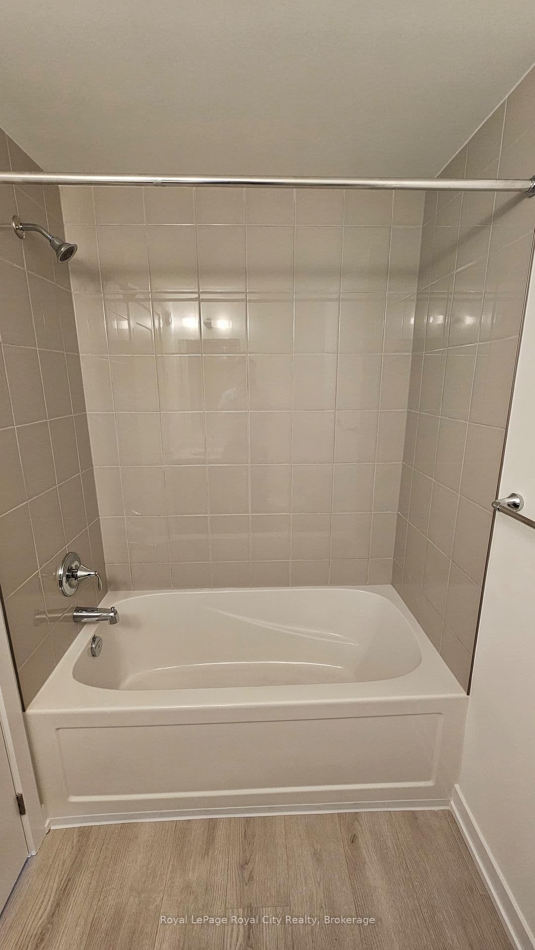 42 Lowes Road W, Unit 48 thumbnail 10