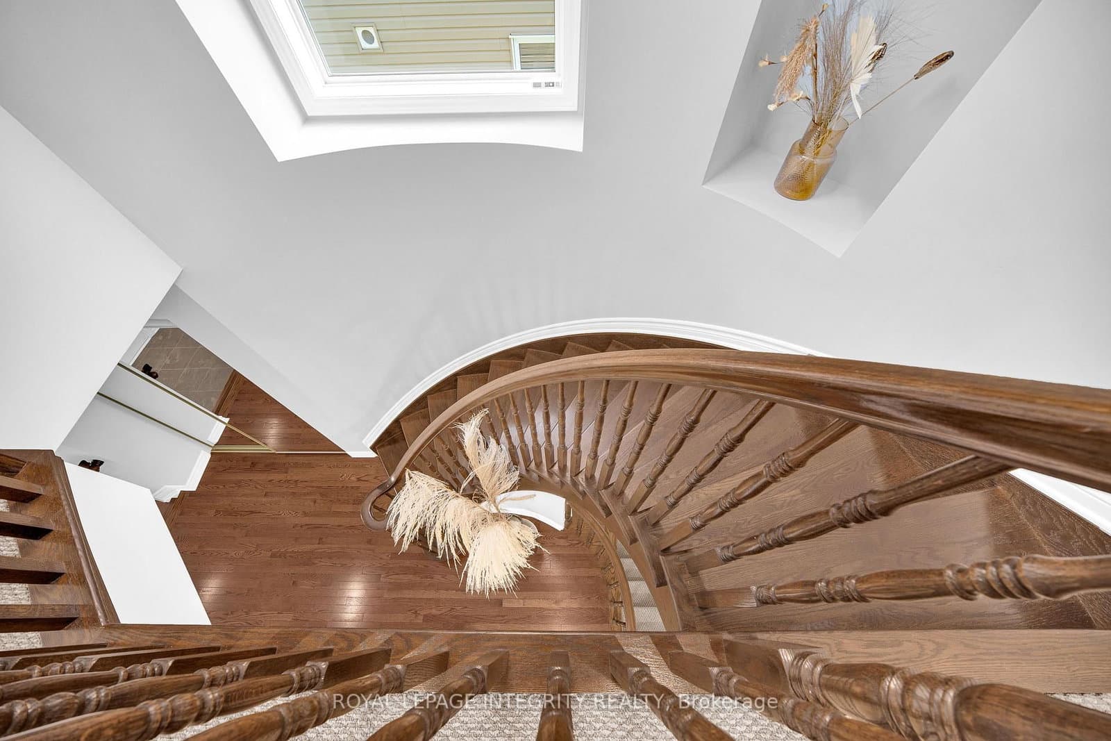 132 Silvermoon Crescent thumbnail 35