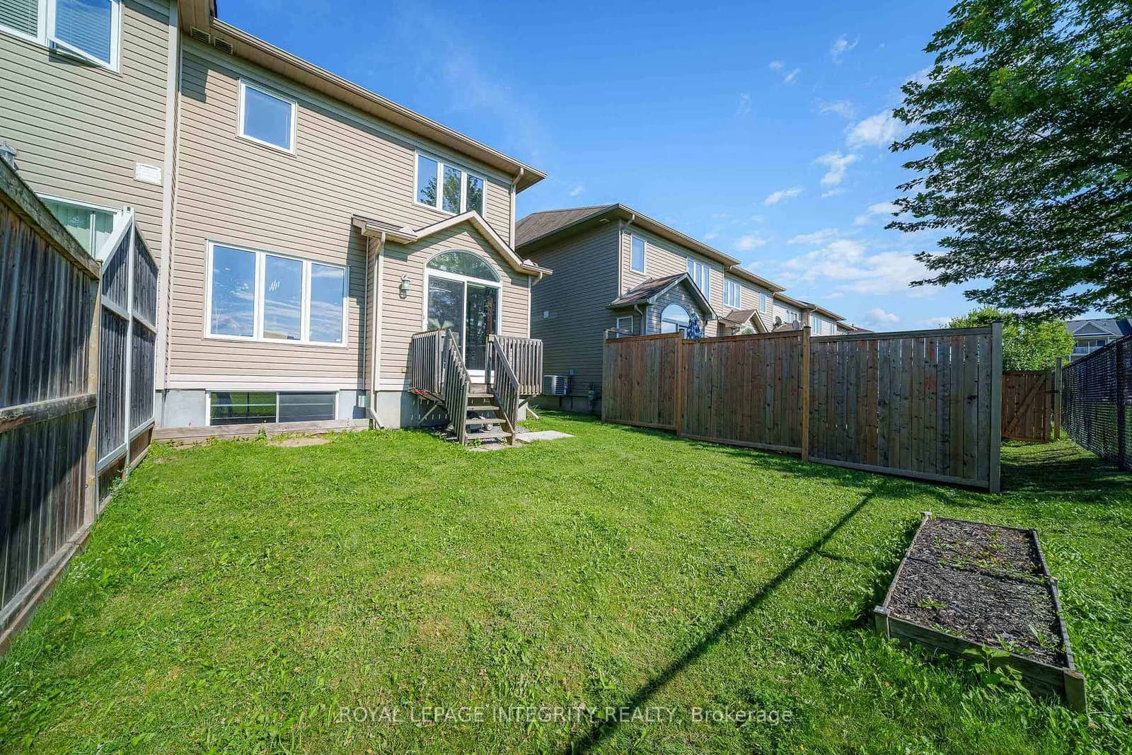 132 Silvermoon Crescent thumbnail 41