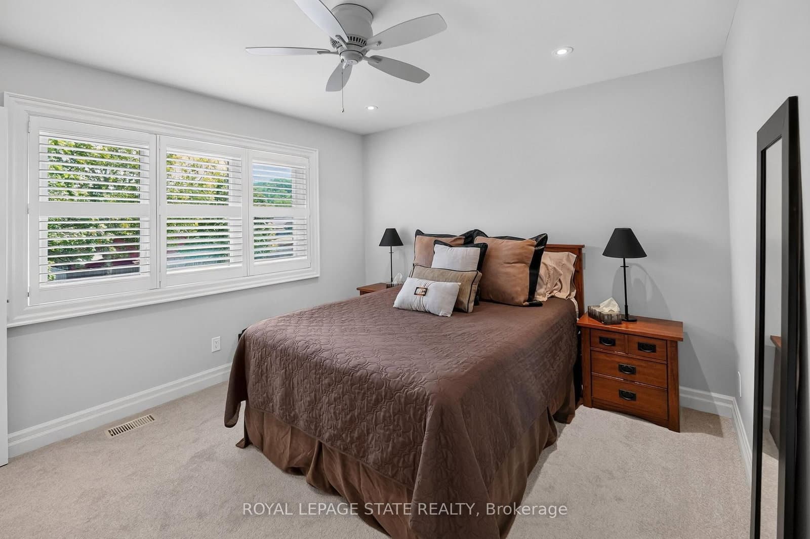 86 Hedge Lawn Drive thumbnail 28