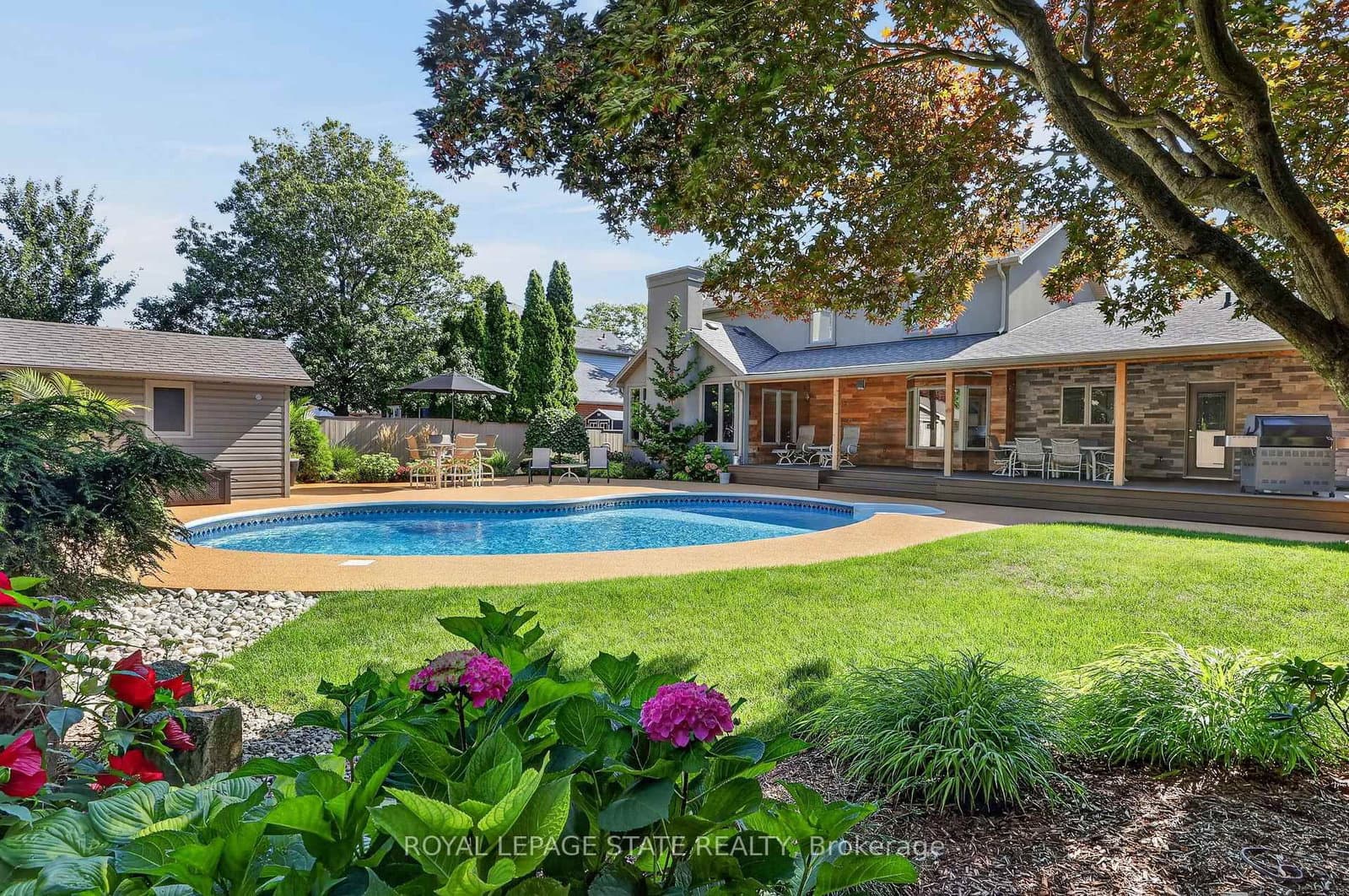 86 Hedge Lawn Drive thumbnail 35