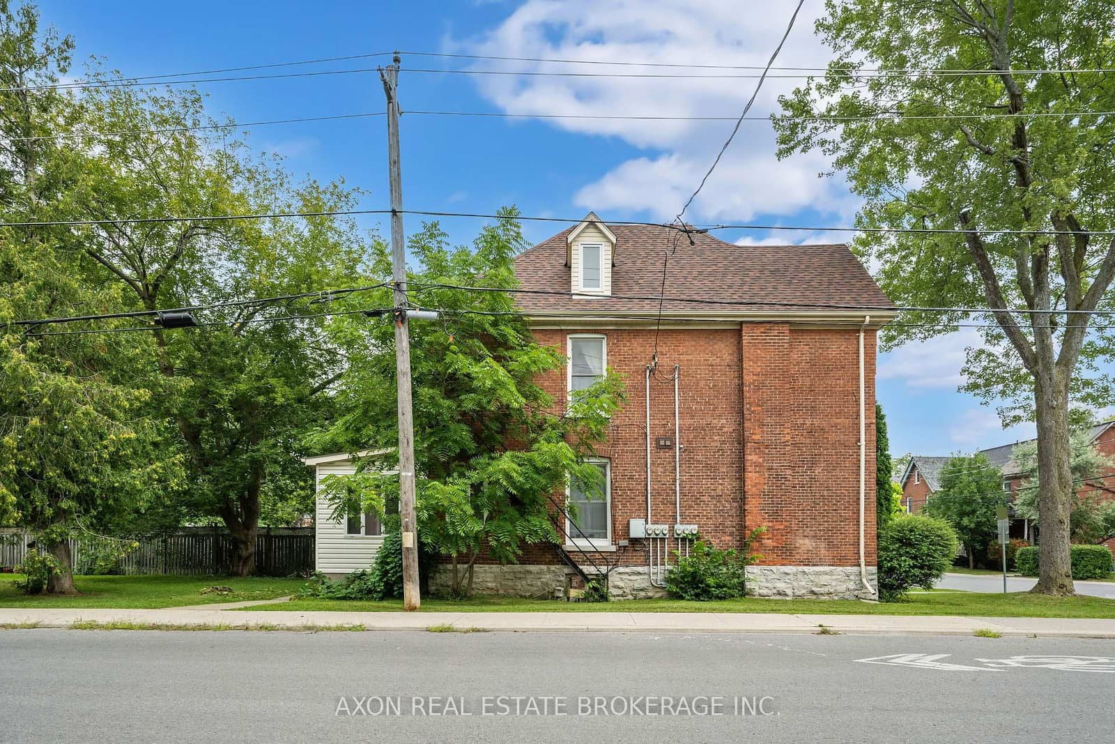 408 Albert Street thumbnail 4