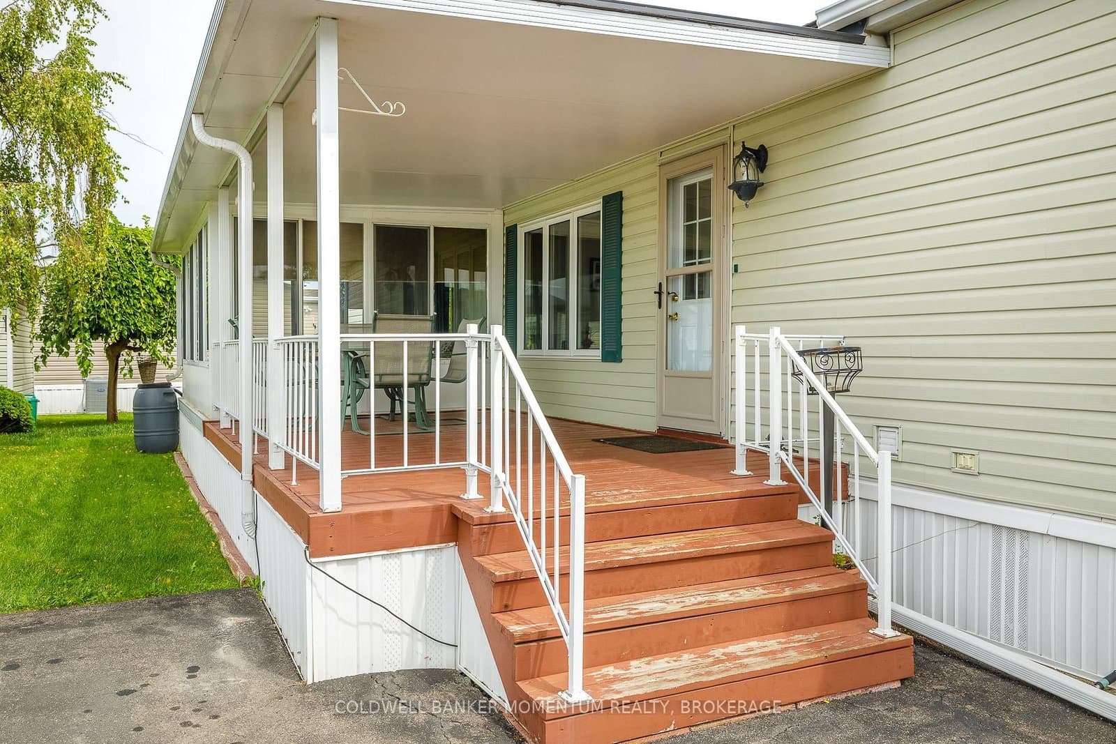 3033 Townline Road, Unit 319 thumbnail 5