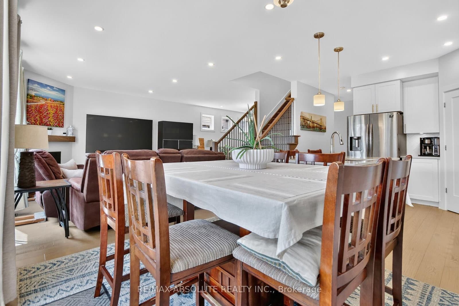 674 Parade Drive thumbnail 17