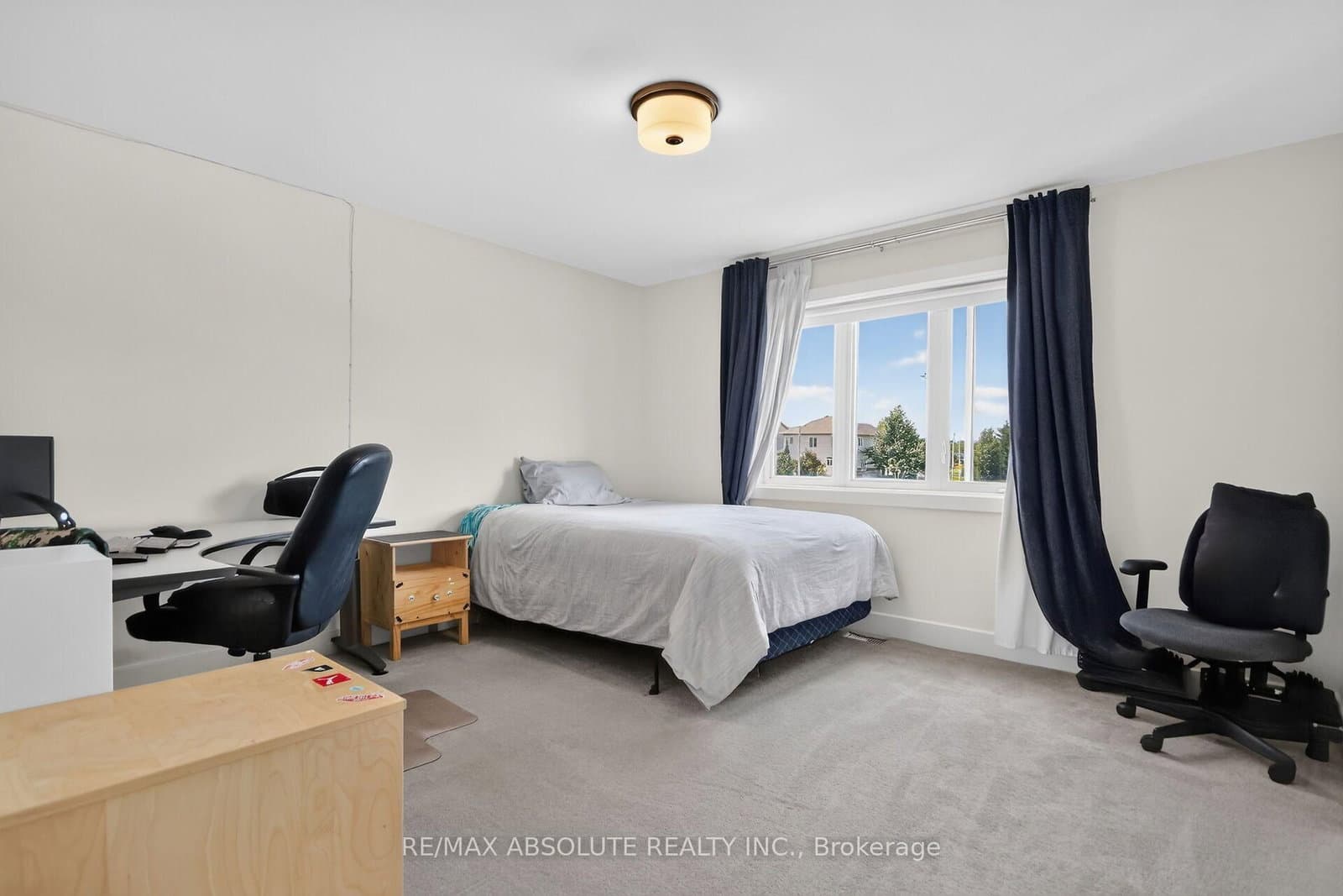 674 Parade Drive thumbnail 27