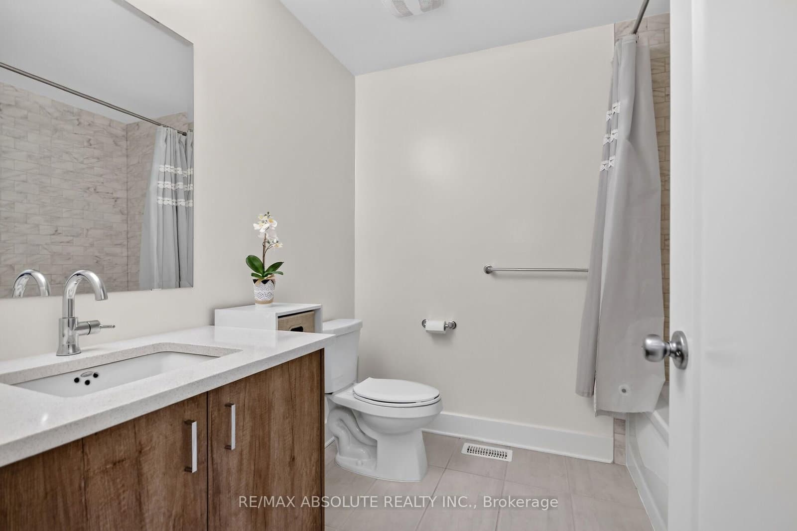 674 Parade Drive thumbnail 30