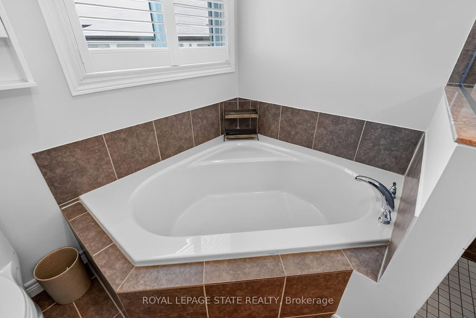 4079 Stadelbauer Drive thumbnail 23