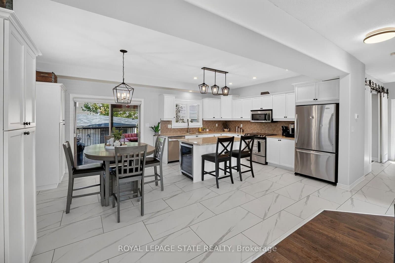 4079 Stadelbauer Drive thumbnail 7