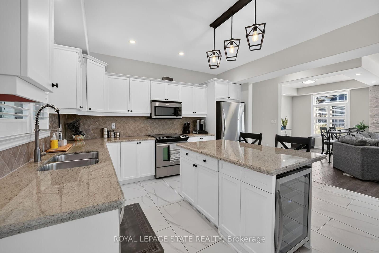 4079 Stadelbauer Drive thumbnail 9