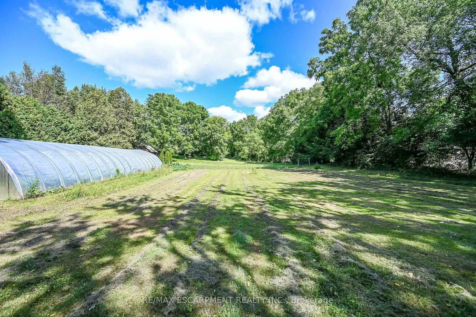 2074 Governors Road thumbnail 42