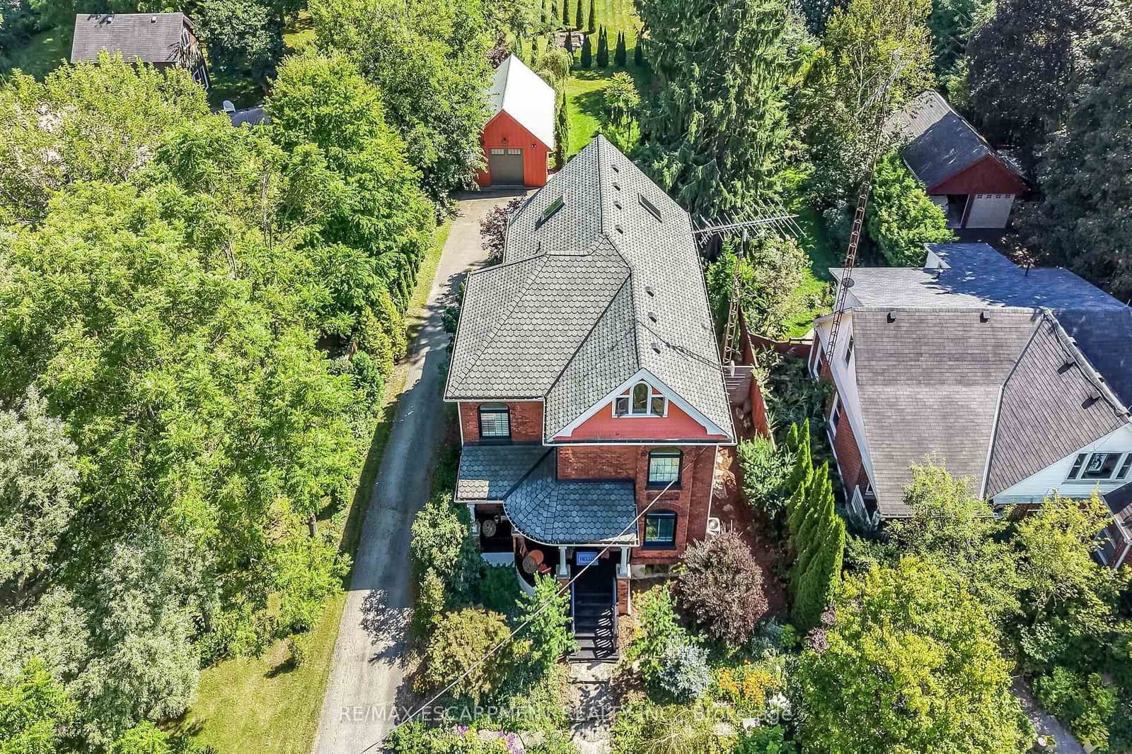 2074 Governors Road thumbnail 47