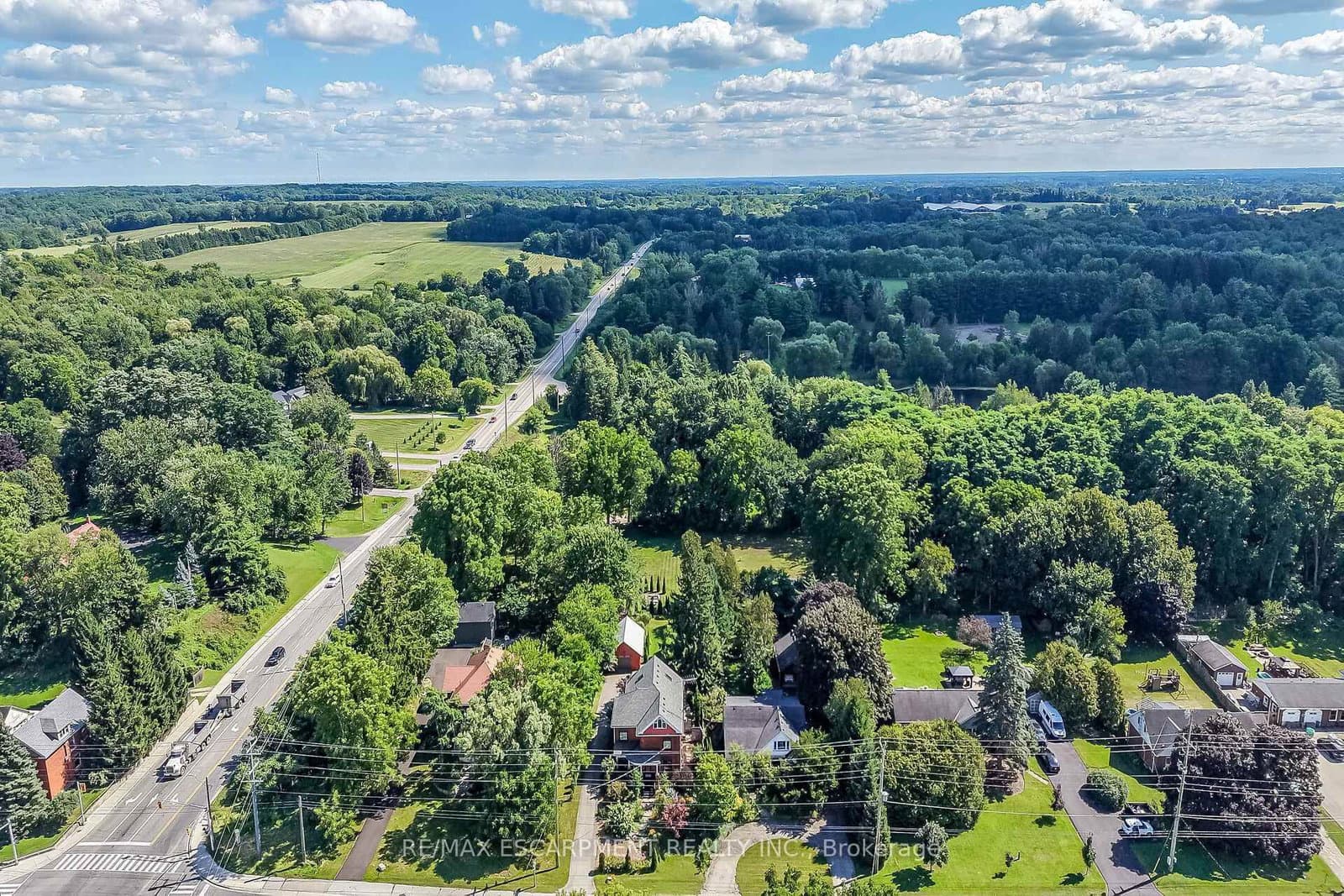 2074 Governors Road thumbnail 49