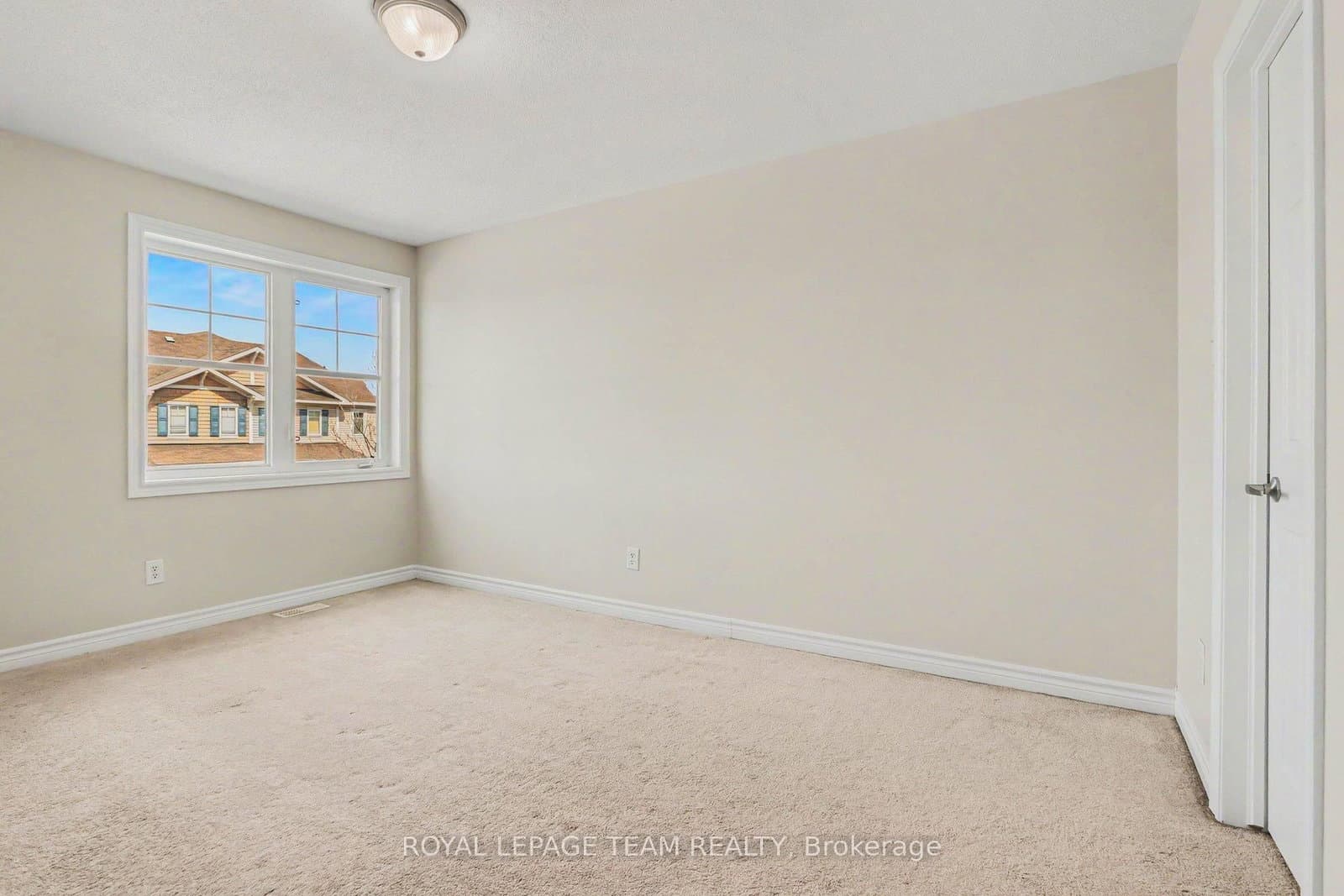2100 Madrid Avenue thumbnail 23