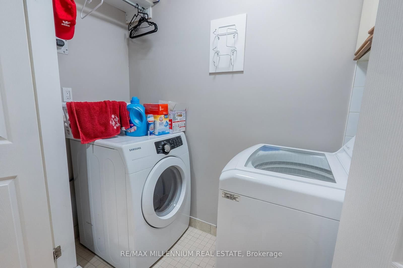 230 Meadowbrook Drive, Unit 11 thumbnail 15