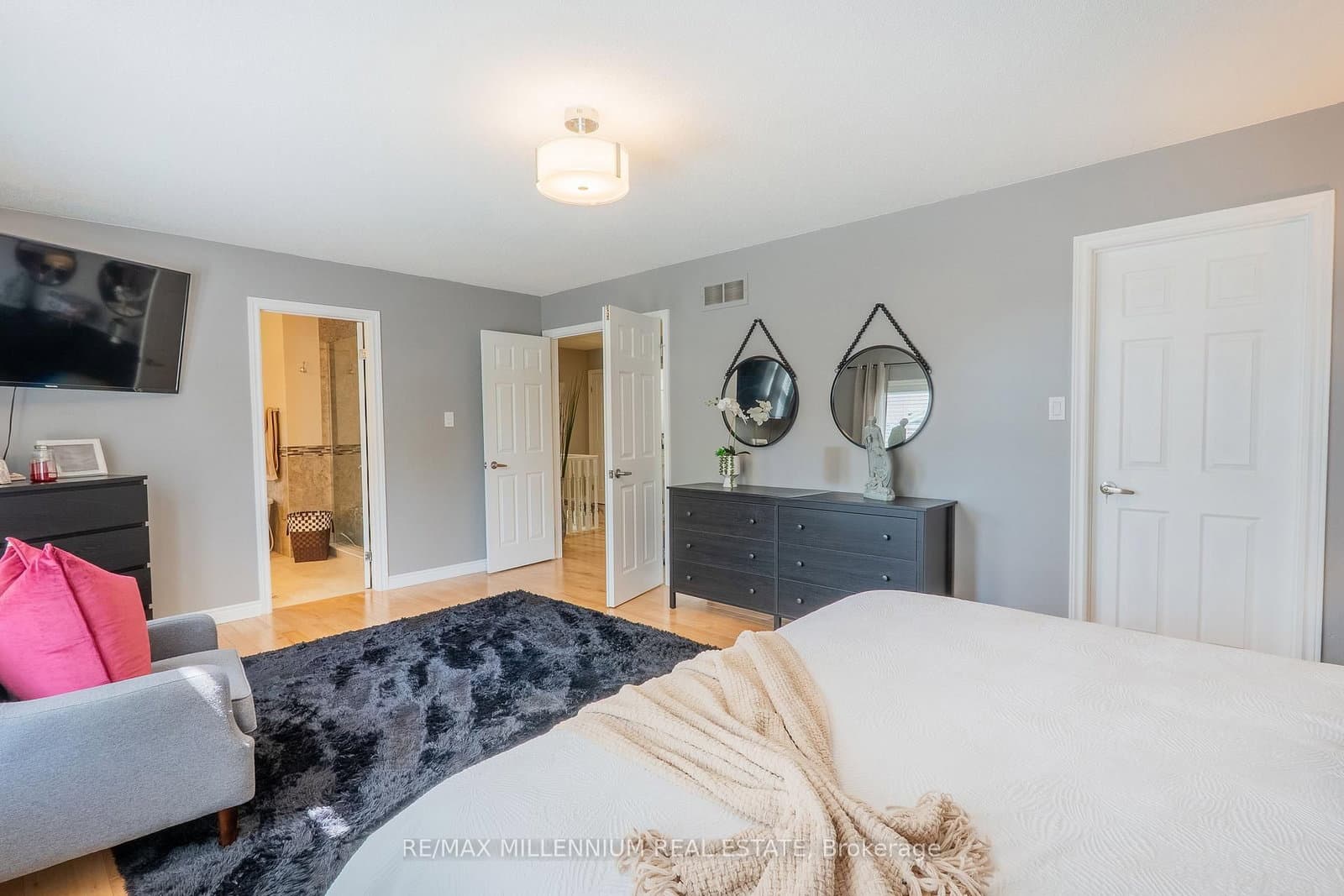 230 Meadowbrook Drive, Unit 11 thumbnail 22