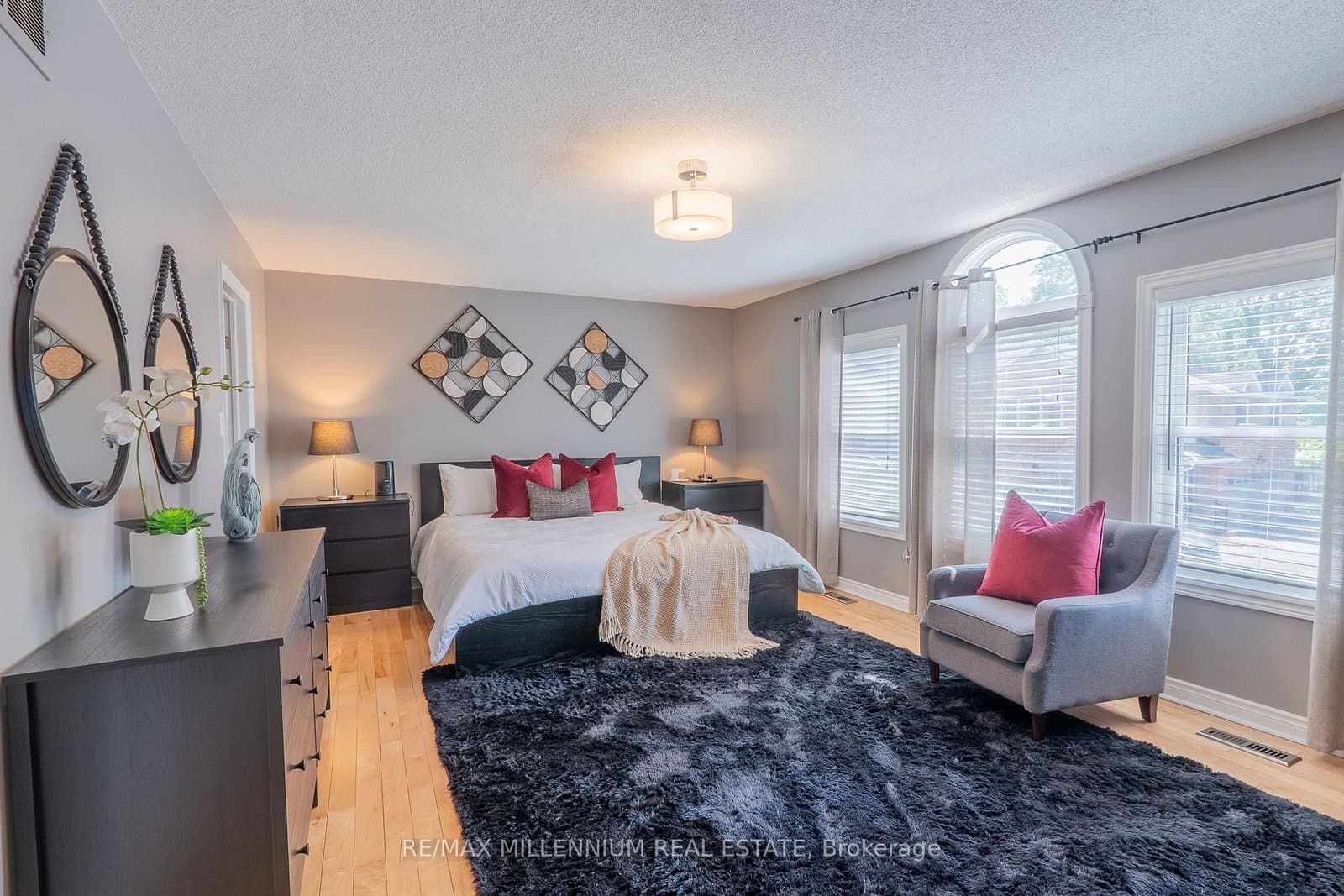 230 Meadowbrook Drive, Unit 11 thumbnail 34