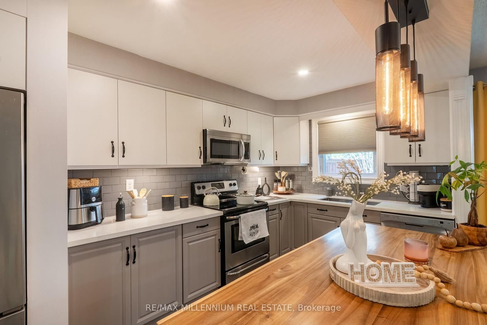230 Meadowbrook Drive, Unit 11 thumbnail 4