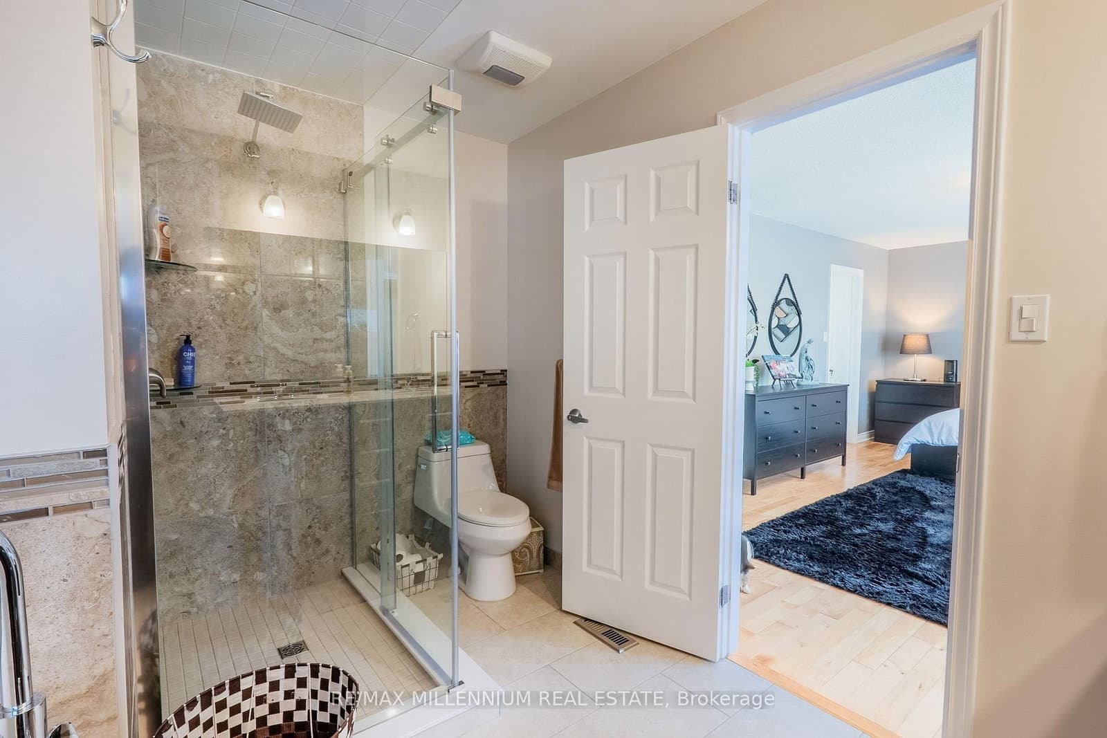 230 Meadowbrook Drive, Unit 11 thumbnail 42