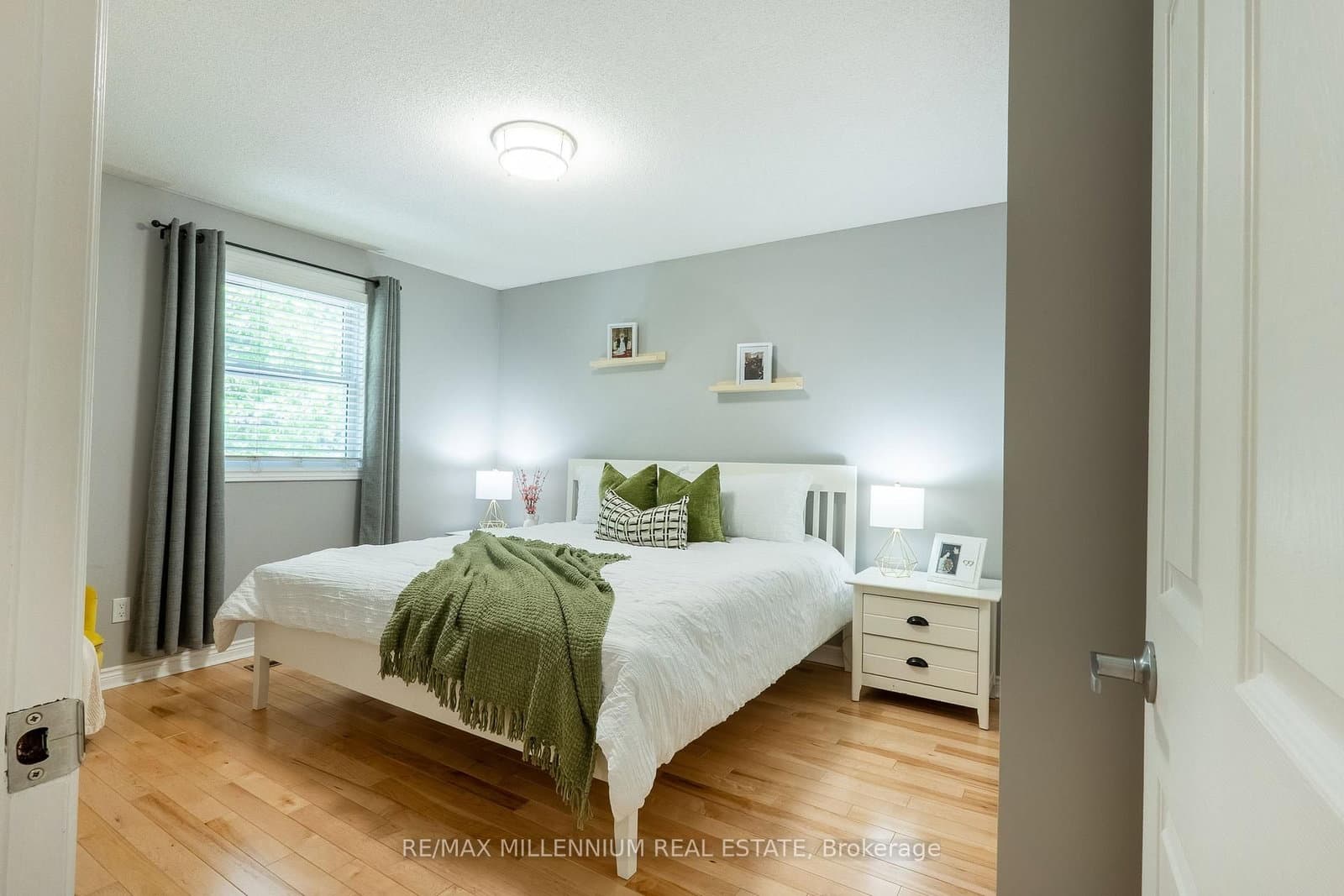 230 Meadowbrook Drive, Unit 11 thumbnail 8