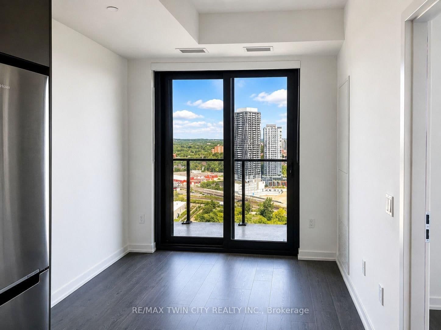 30 Francis Street, Unit 2711 thumbnail 7