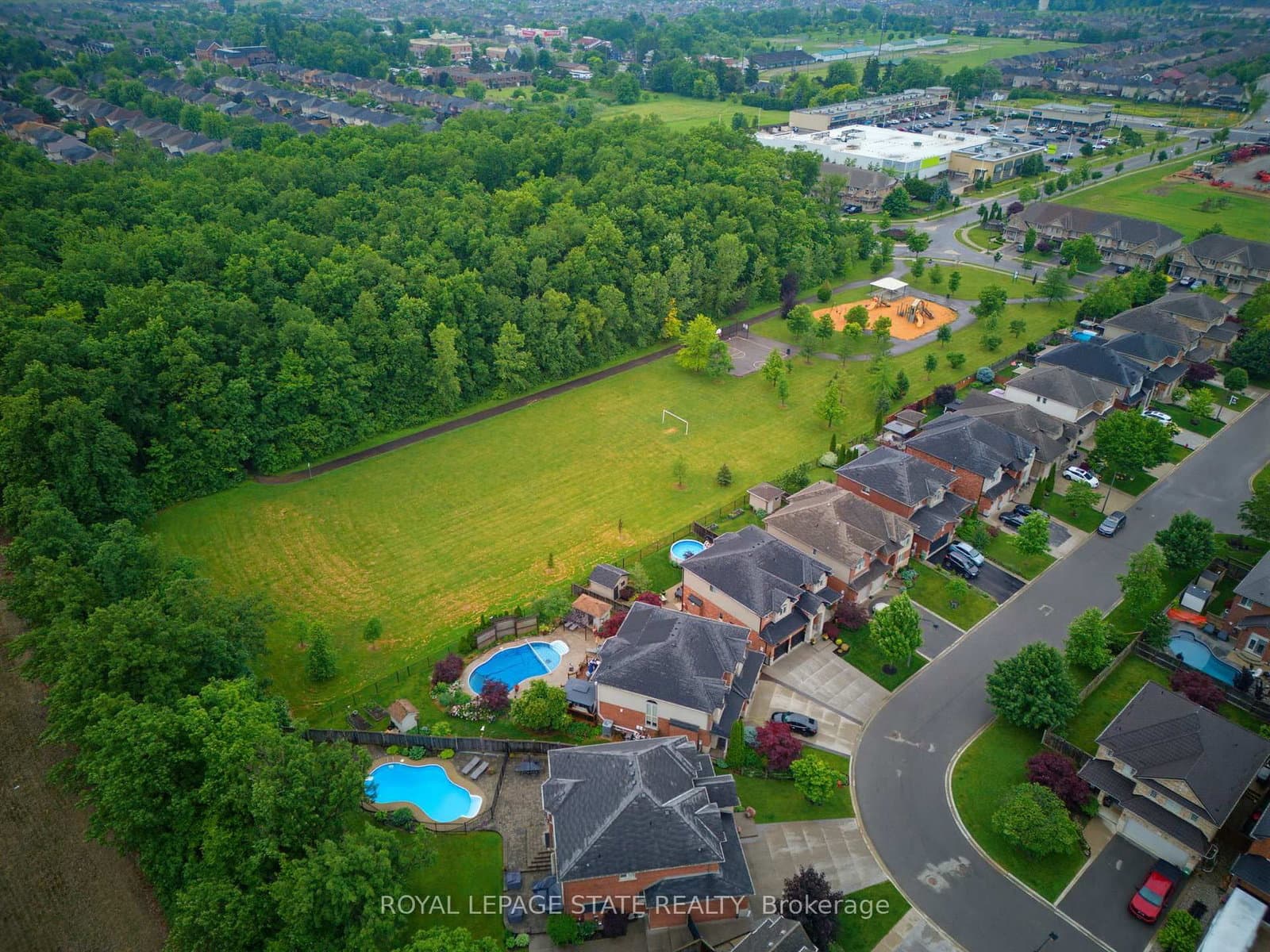 73 Degrow Crescent thumbnail 7