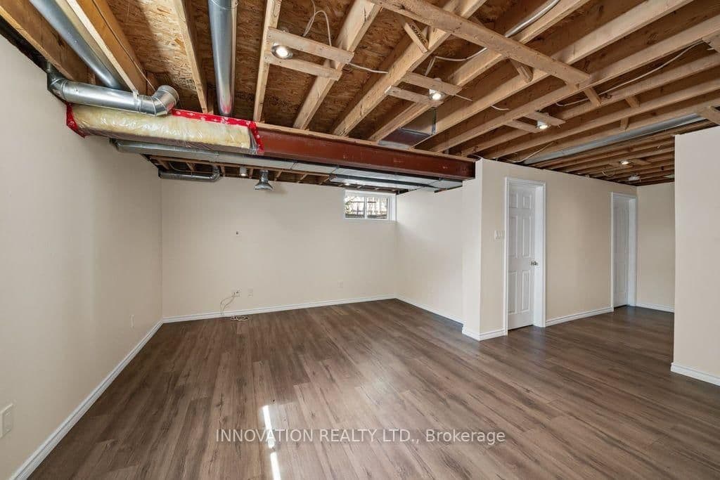 574 Aberfoyle Circle thumbnail 28