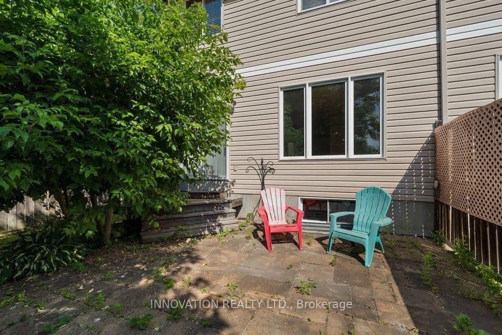 574 Aberfoyle Circle thumbnail 32