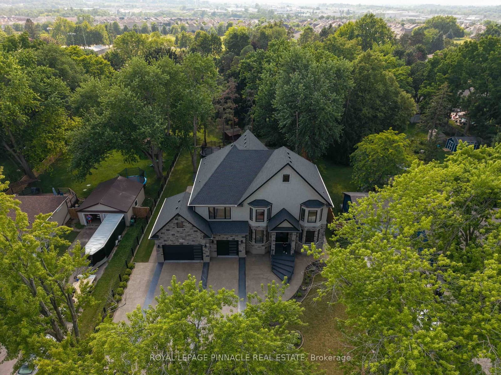 138 Woolwich Street S - Image 1