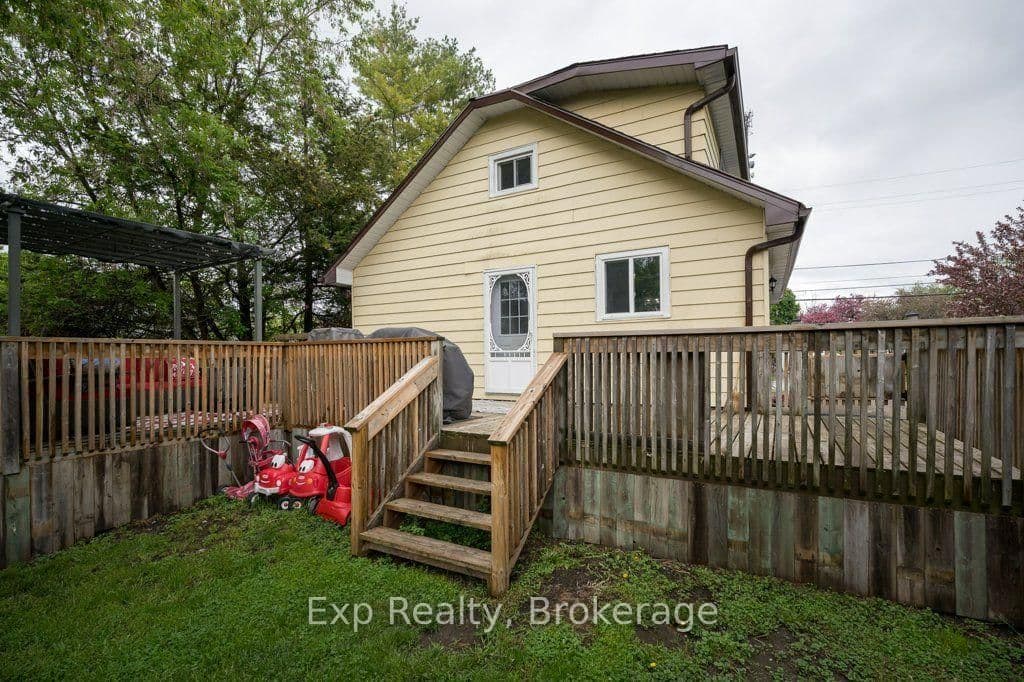 525 Cannifton Road N thumbnail 23
