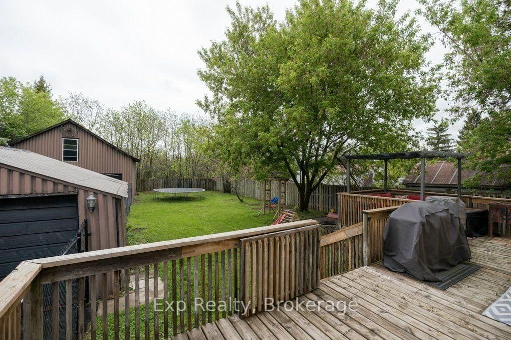 525 Cannifton Road N thumbnail 29