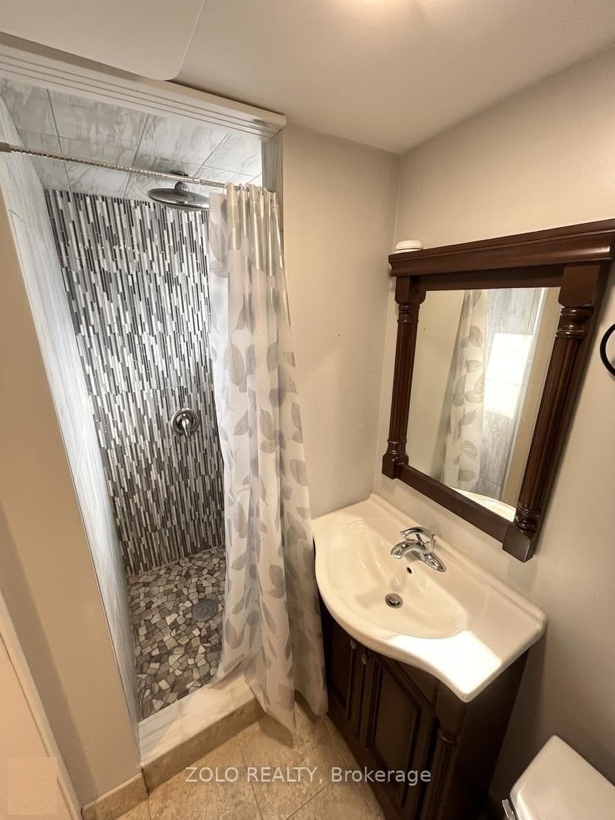 3 Old York Crescent, Unit Lower thumbnail 7