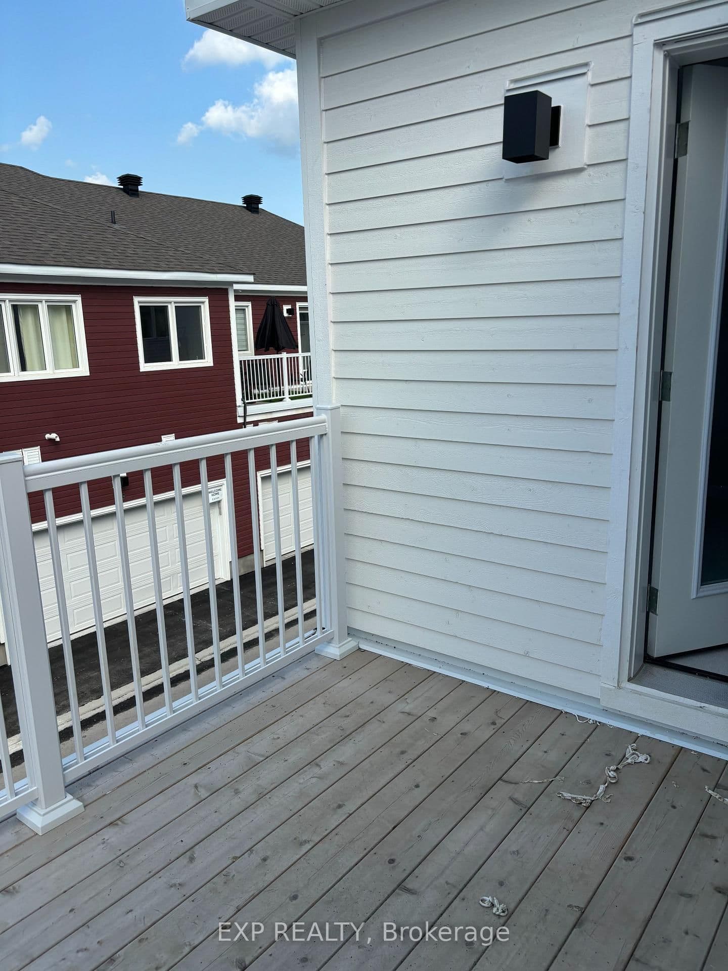 530 OLDENBURG Avenue thumbnail 33