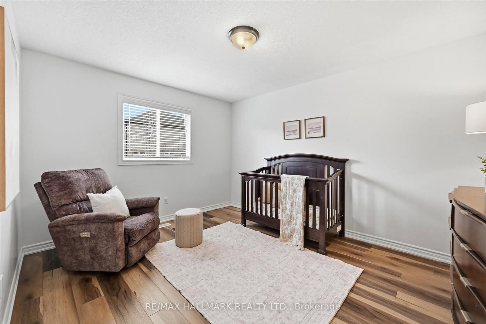 1334 Upper Paradise Road thumbnail 35