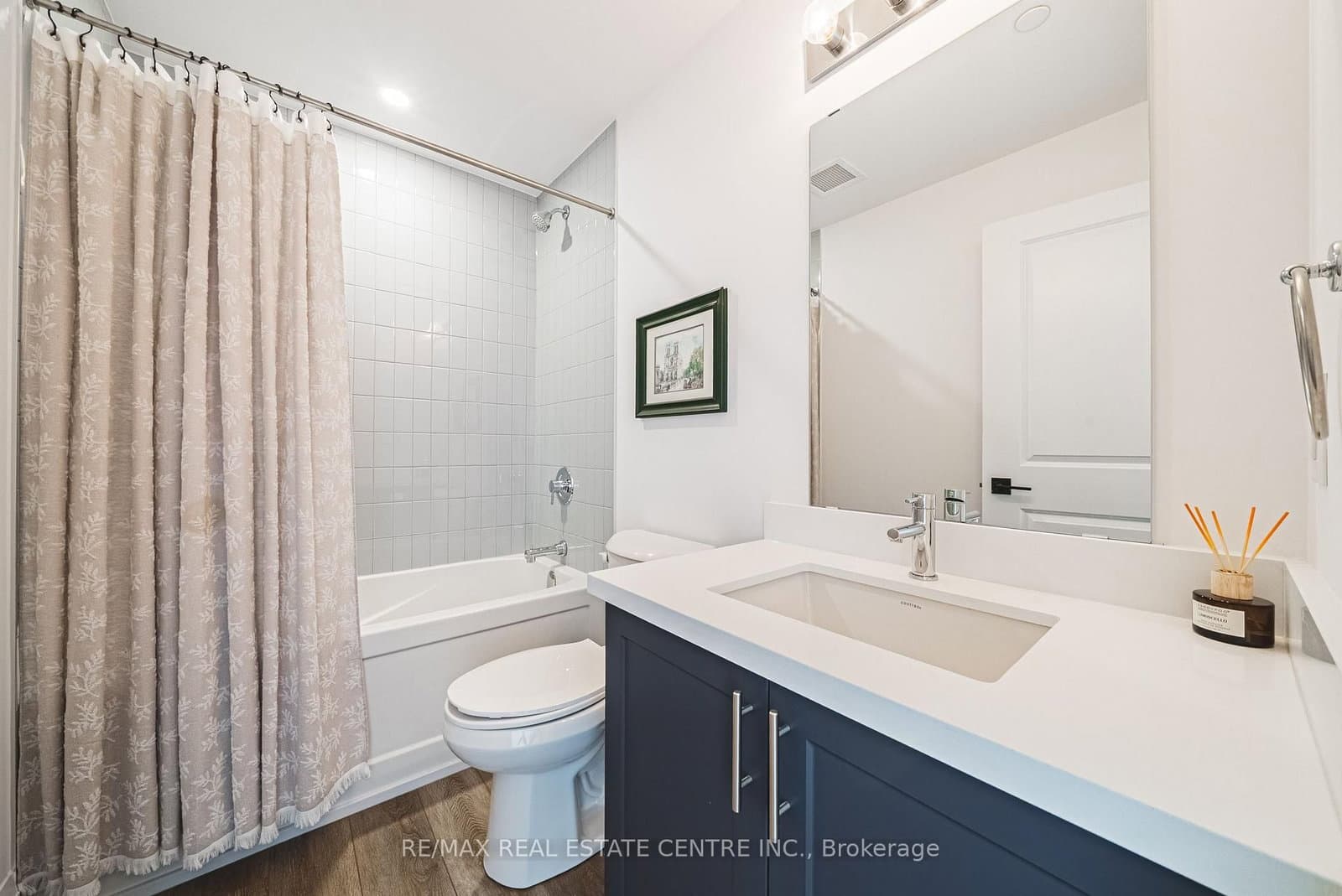 470 Dundas Street E, Unit 1202 thumbnail 22