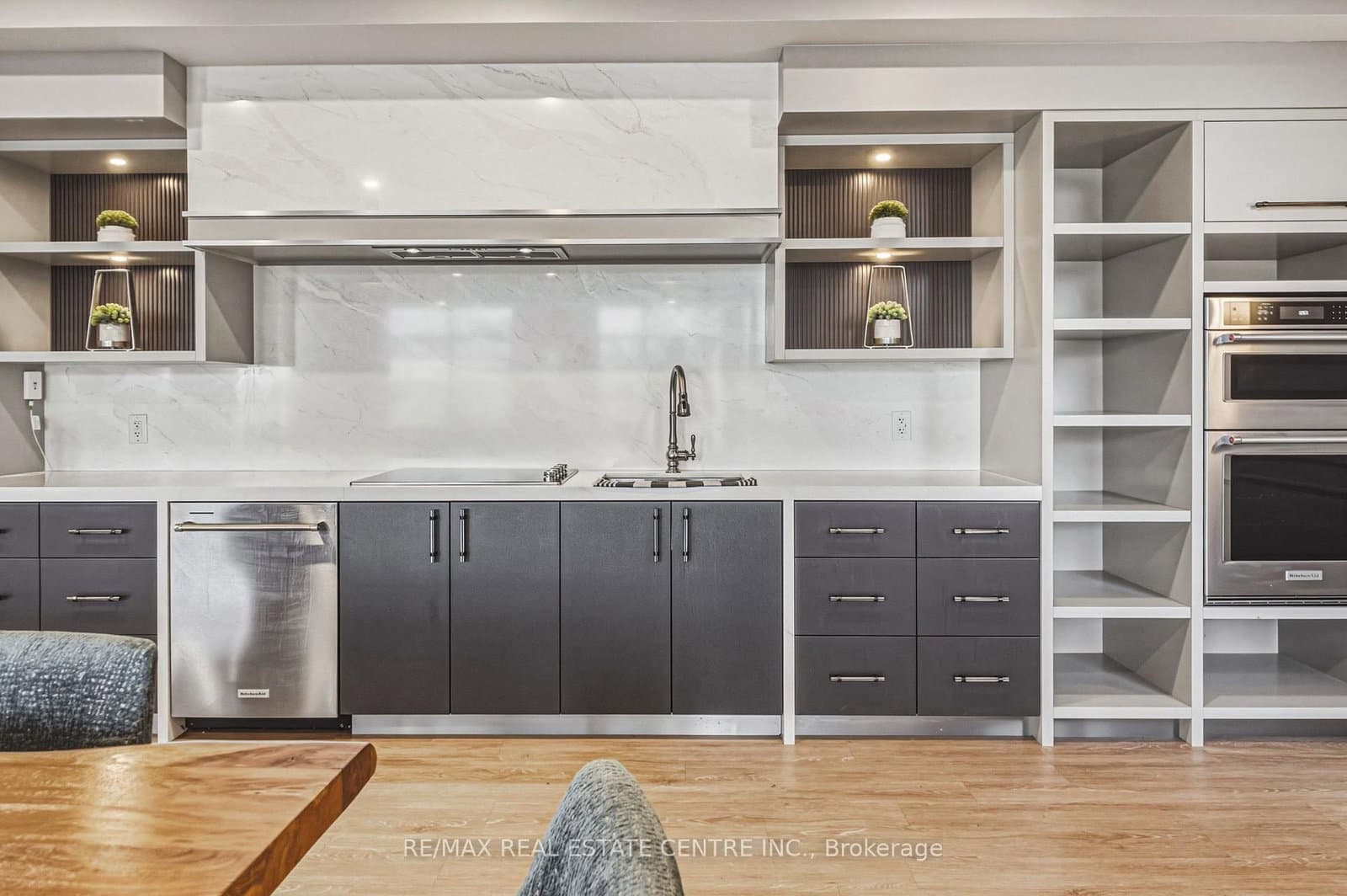 470 Dundas Street E, Unit 1202 thumbnail 34
