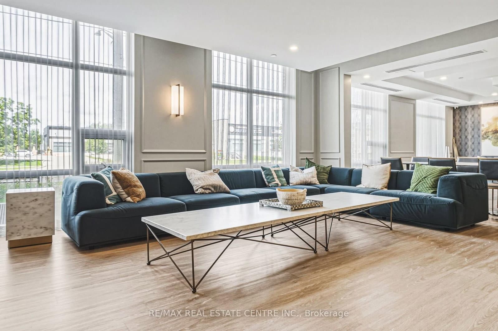 470 Dundas Street E, Unit 1202 thumbnail 35