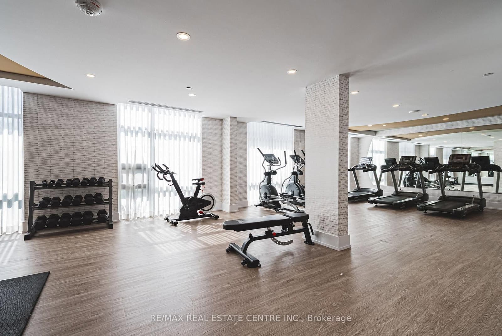 470 Dundas Street E, Unit 1202 thumbnail 40