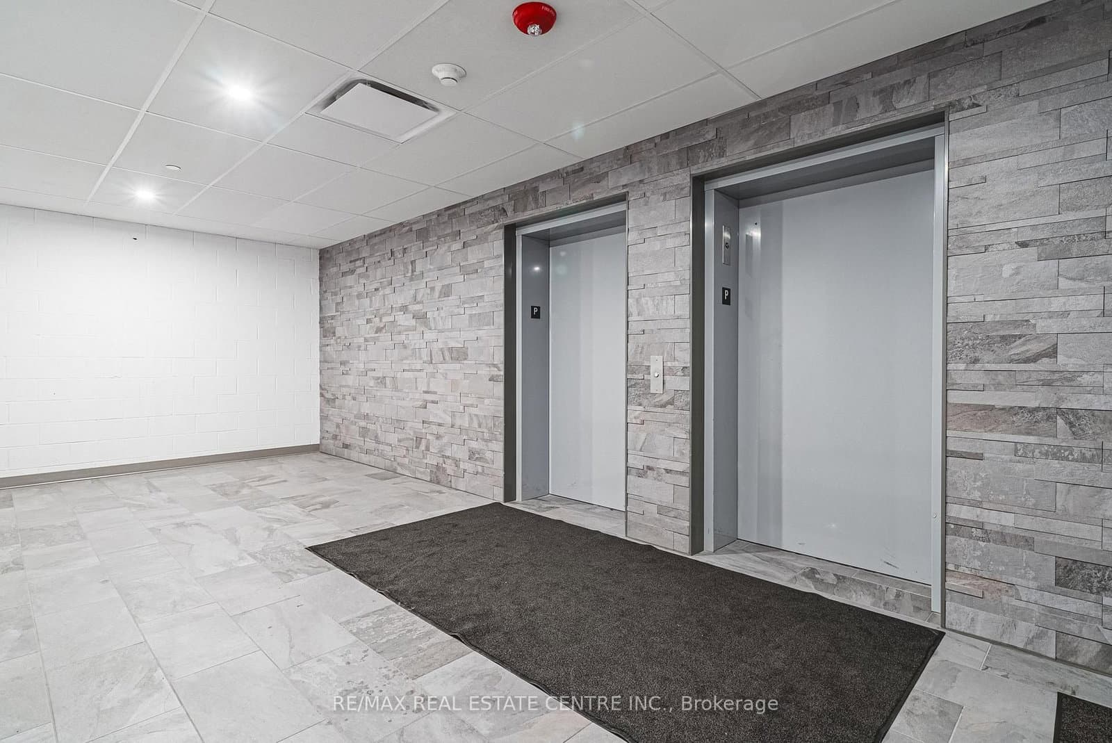 470 Dundas Street E, Unit 1202 thumbnail 41