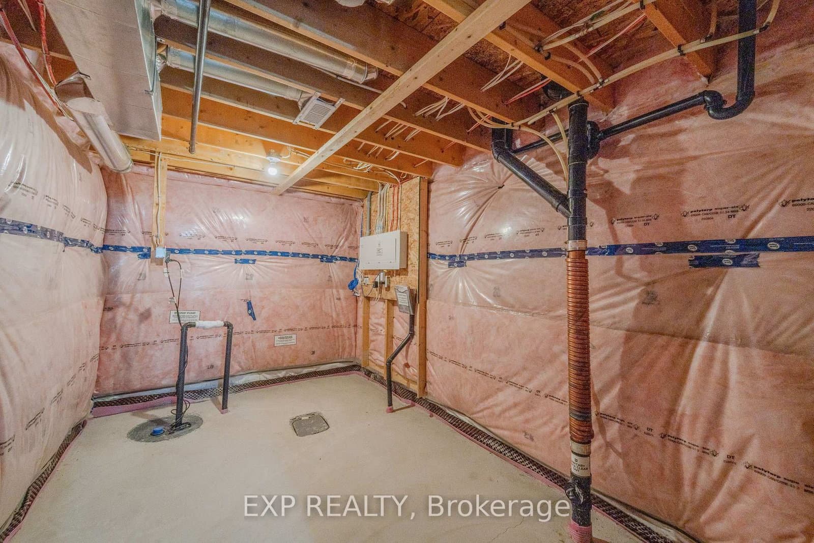116 Bur Oak Drive thumbnail 35