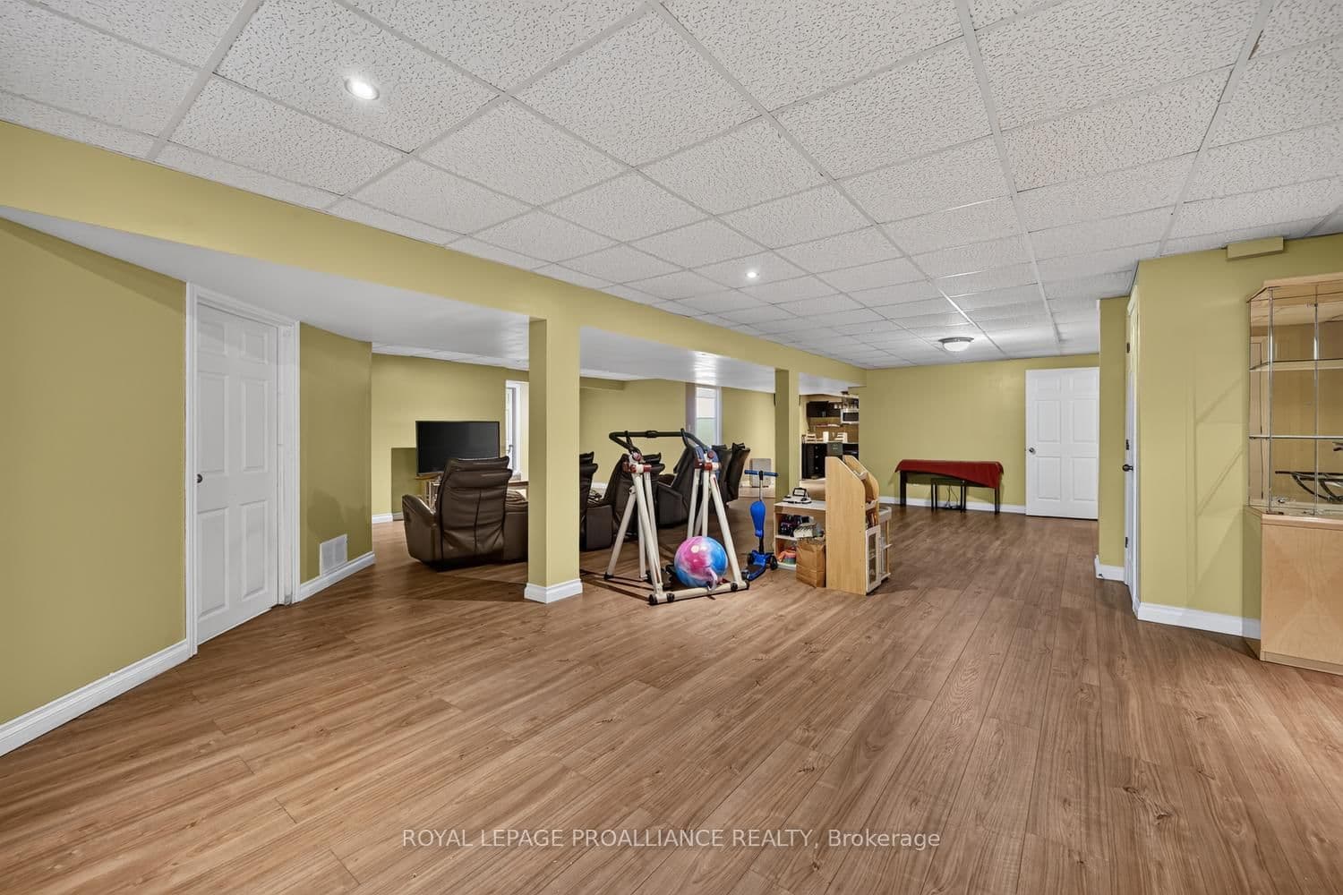 1476 Calypso Street thumbnail 35