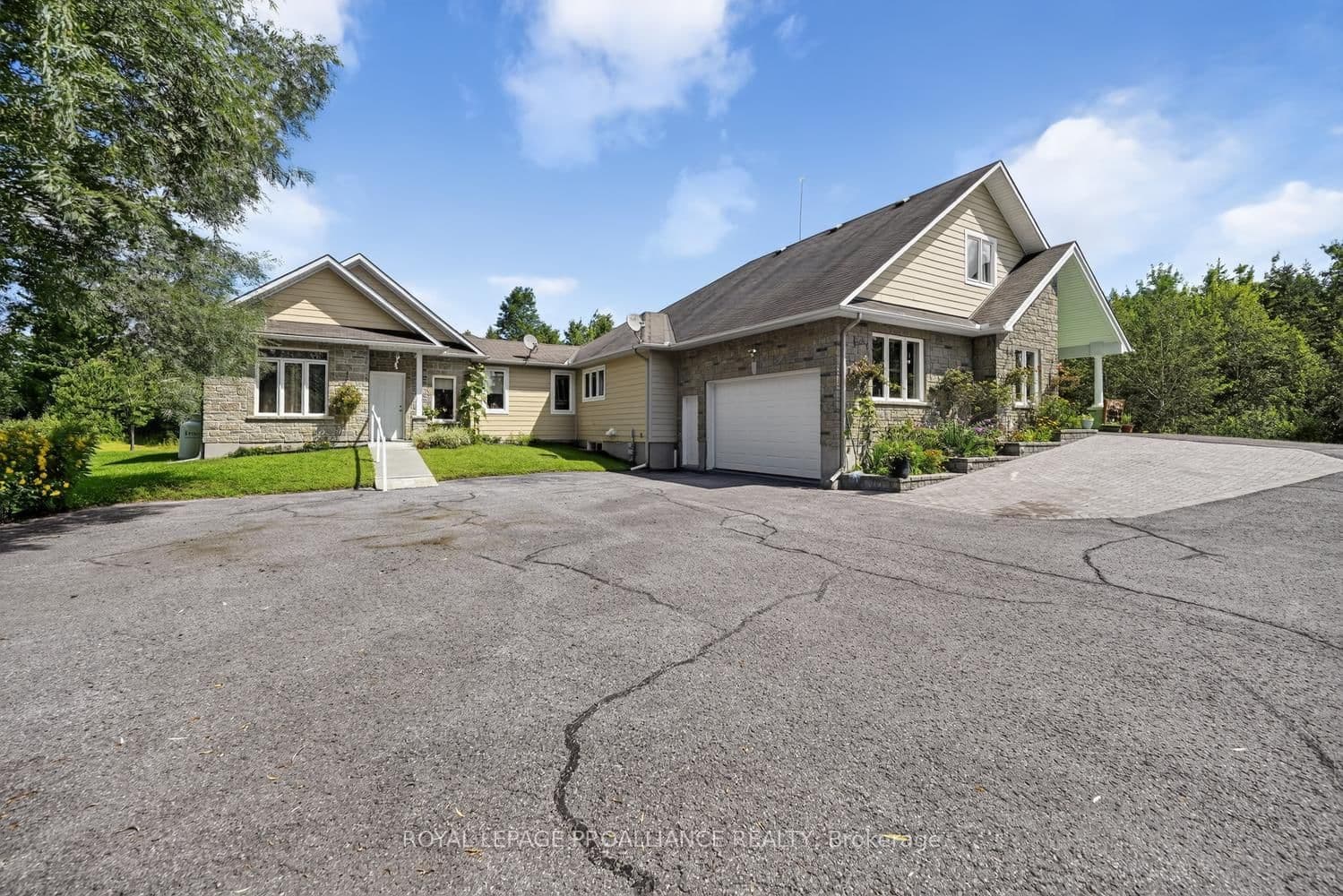 1476 Calypso Street thumbnail 4