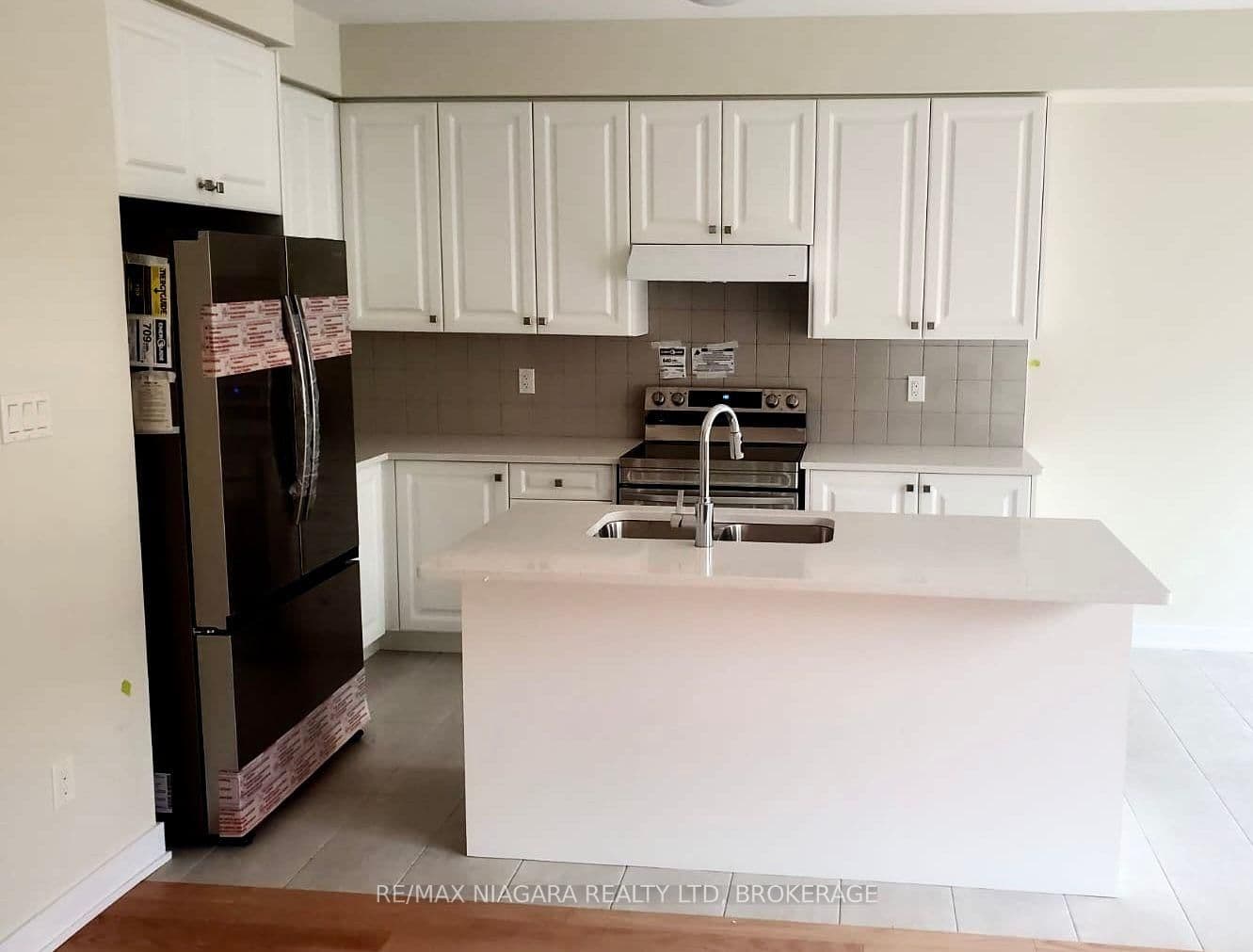 21 Keelson Street, Unit Upper thumbnail 2
