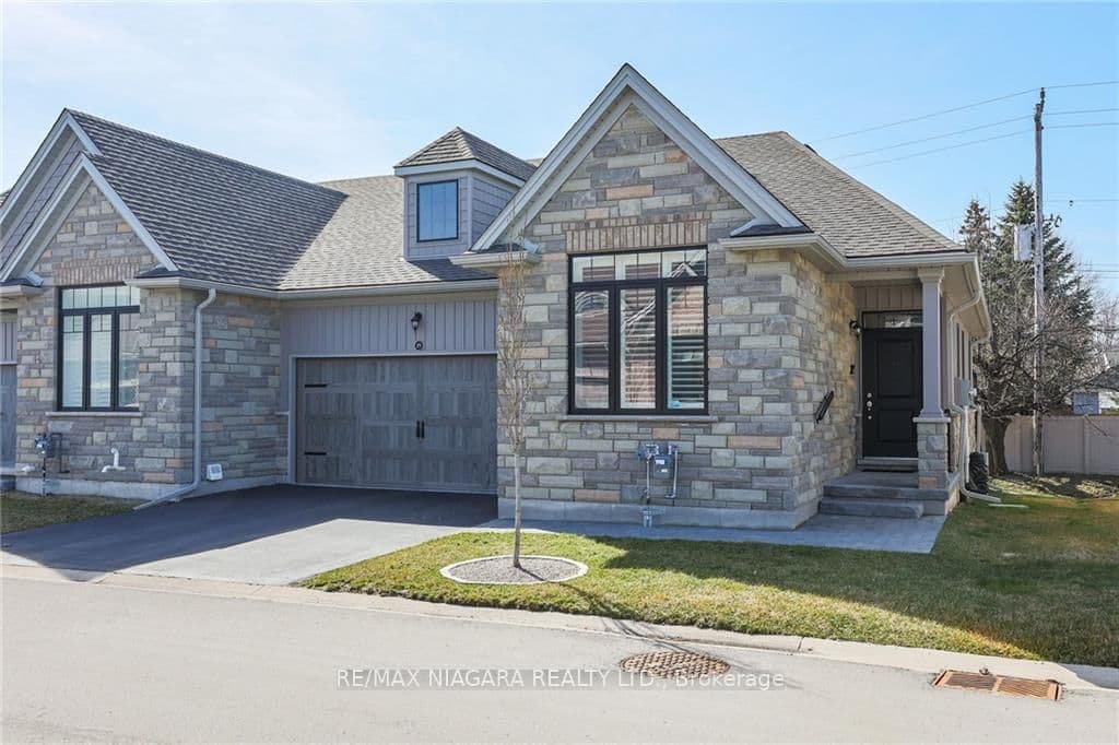 19 Borden Trail
