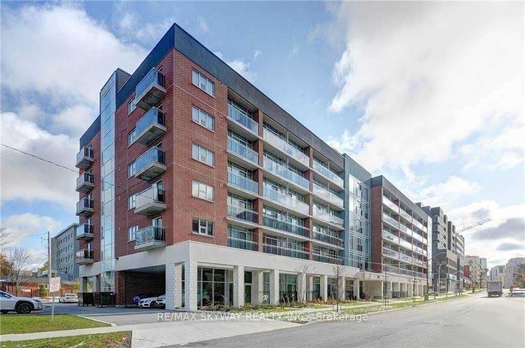 308 Lester Street, Unit 405