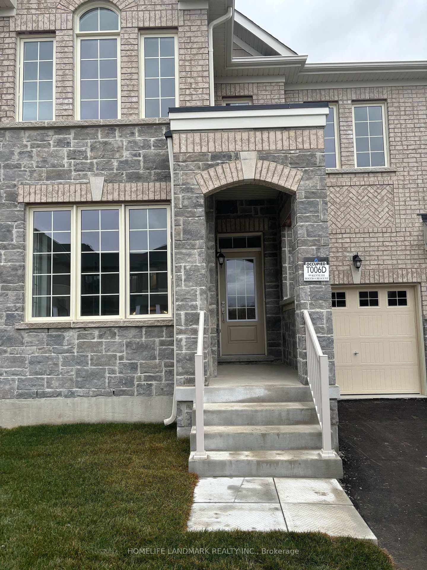 99 kenneth Rogers Crescent
