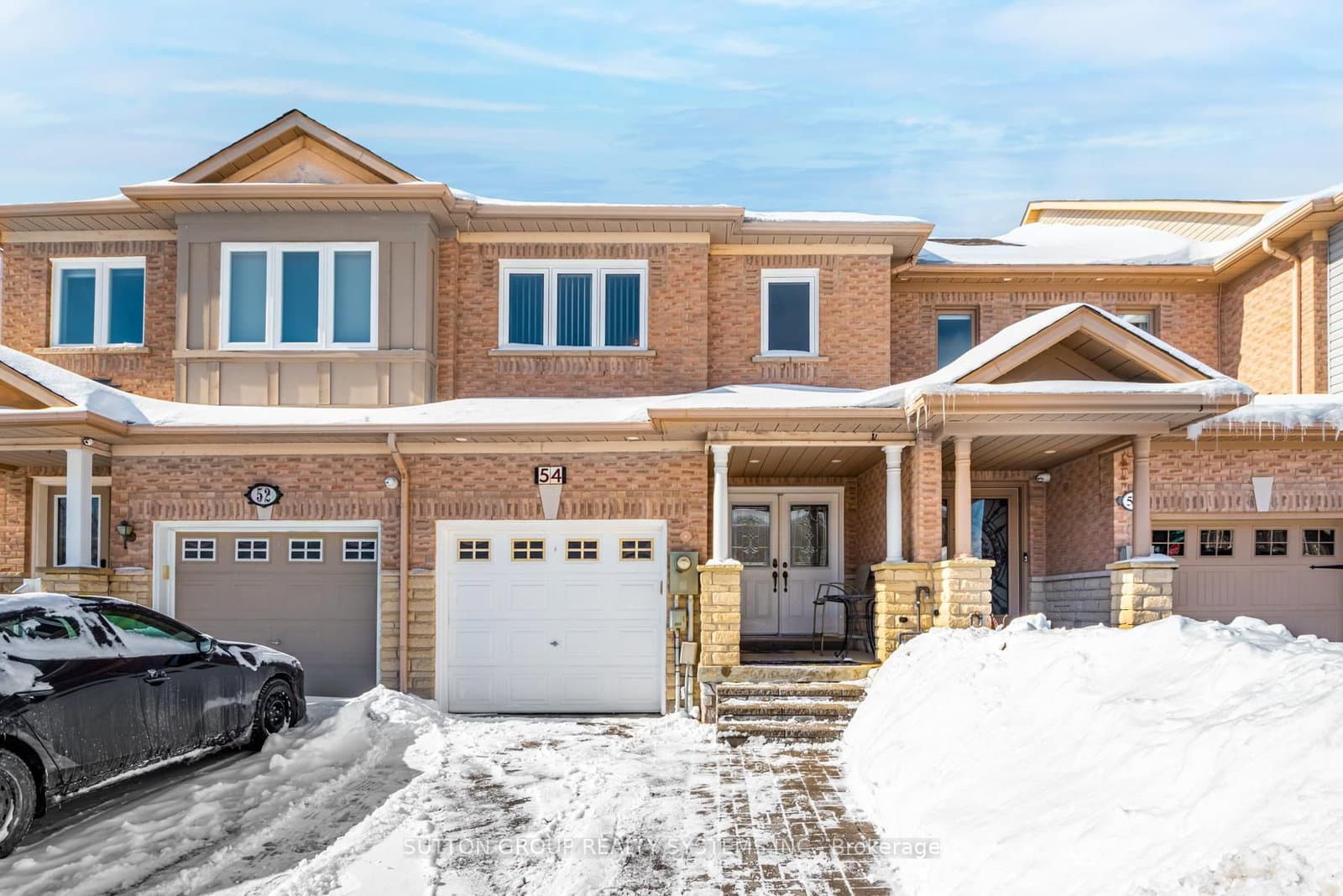 54 Benjamin Hood Crescent