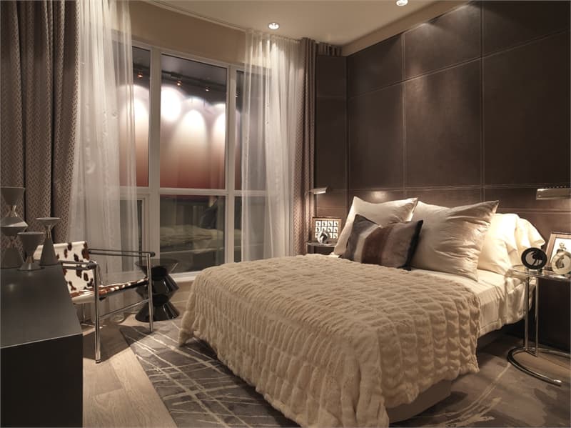 Flaire Condos thumbnail 14